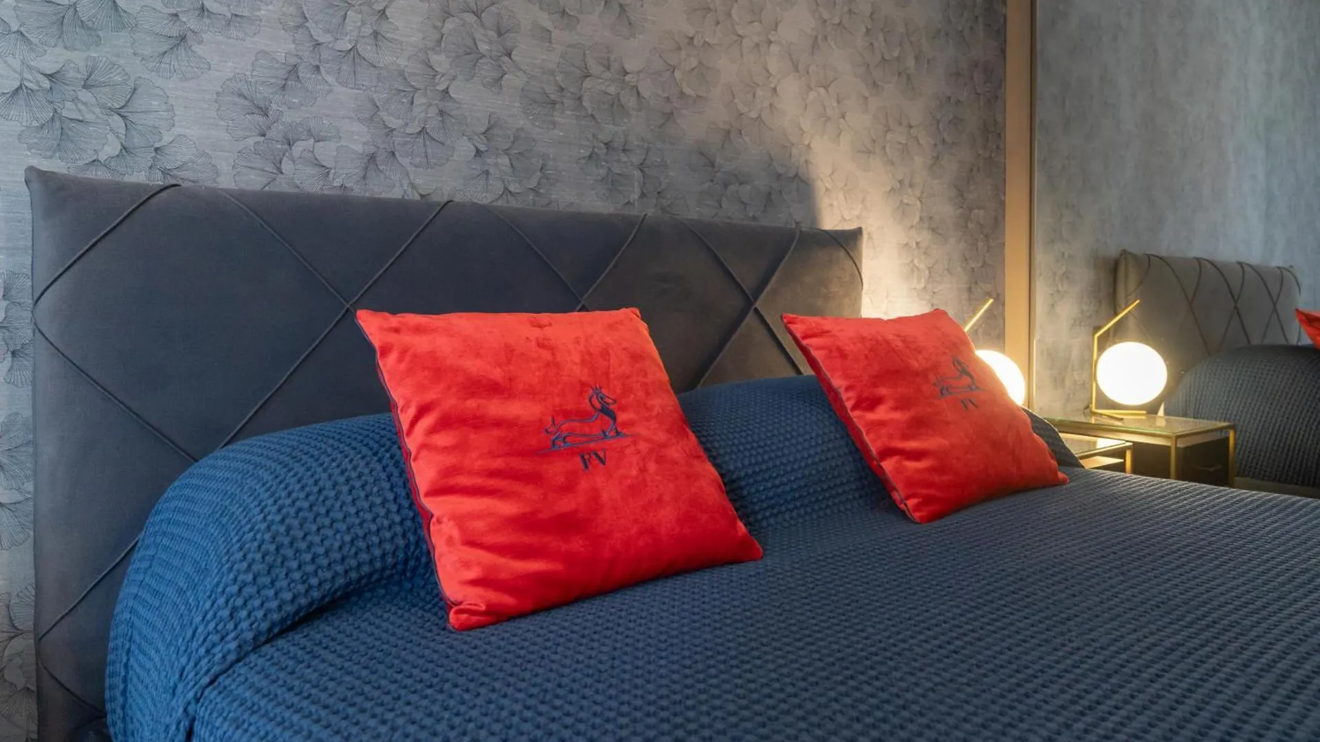 Suite Casa Degli Specchi, Appartamento Di Lusso In Galleria Buenos Aires Milan