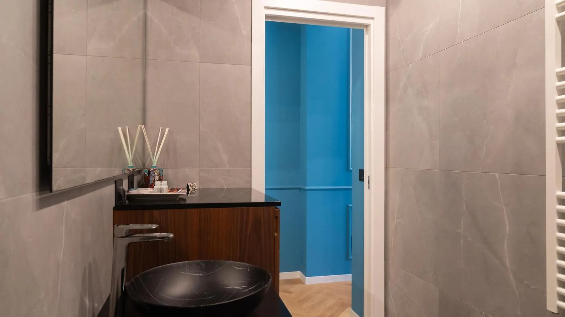 Apartment Suite Casa Degli Specchi, Appartamento Di Lusso In Galleria Buenos Aires Milan