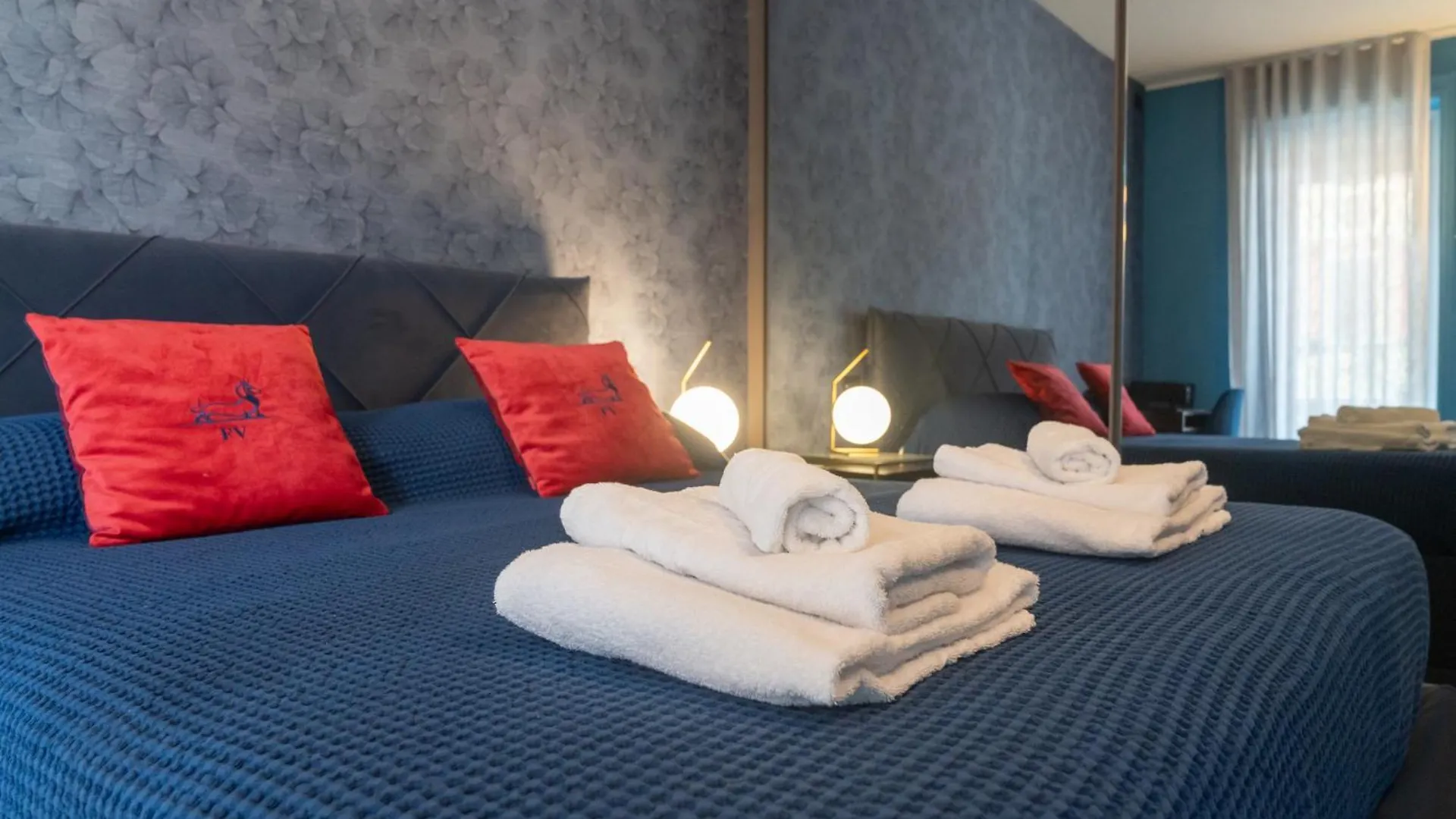 Suite Casa Degli Specchi, Appartamento Di Lusso In Galleria Buenos Aires Milán Apartamento