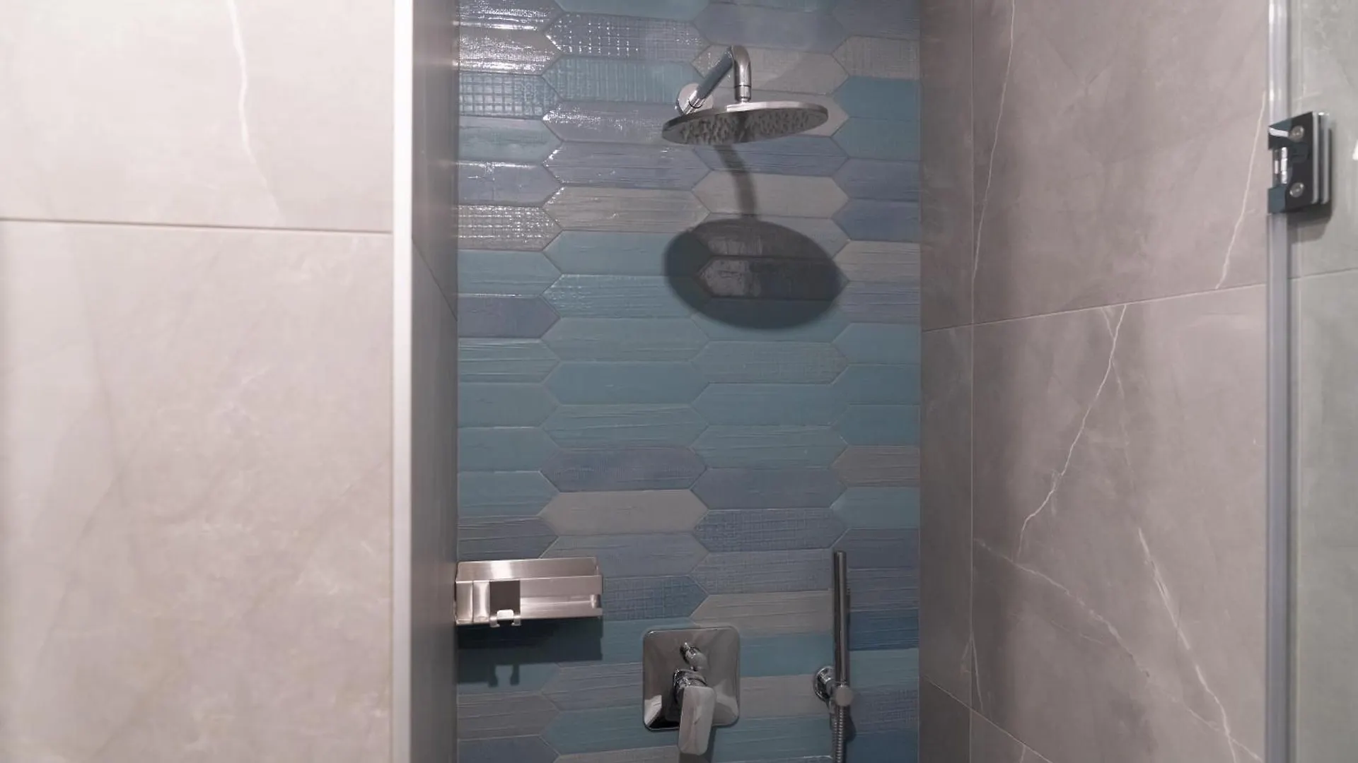Apartamento Suite Casa Degli Specchi, Appartamento Di Lusso In Galleria Buenos Aires Milán